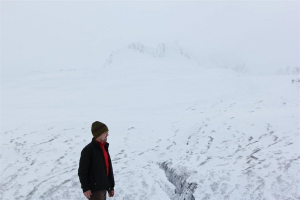 Just after thompson pass looking over to the next mountain